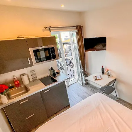 Aparthotel Les Du Pecheur - Hypercentre - Clim - Trip 3*