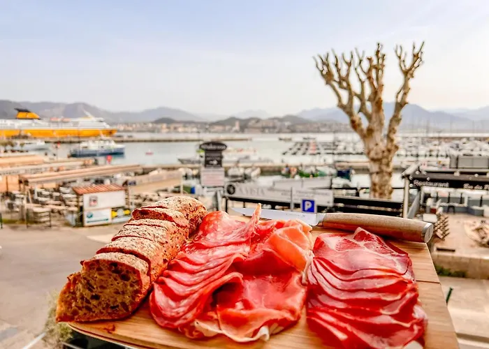 Aparthotel Les Du Pecheur - Hypercentre - Clim - Trip 3*